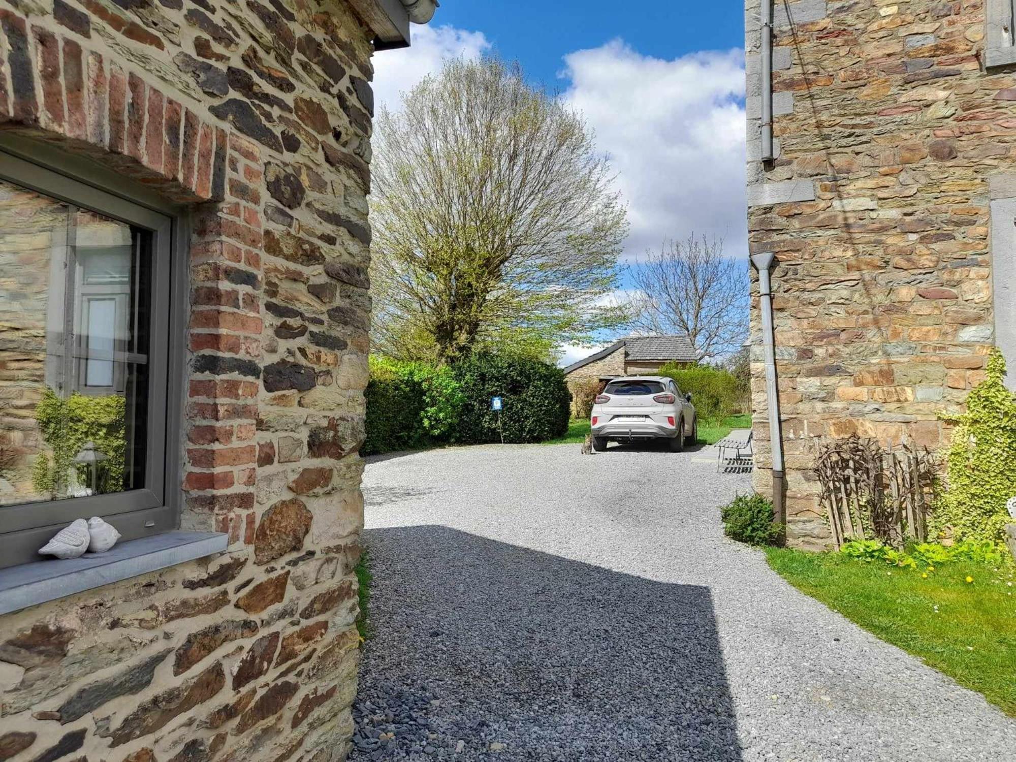 Le Cerf Volant Villa Libin Екстериор снимка